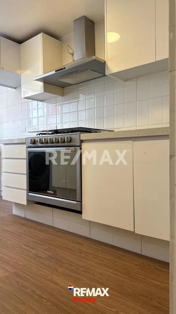 secondary property images 0