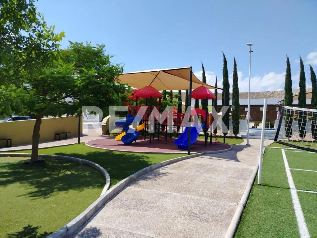 secondary property images 0