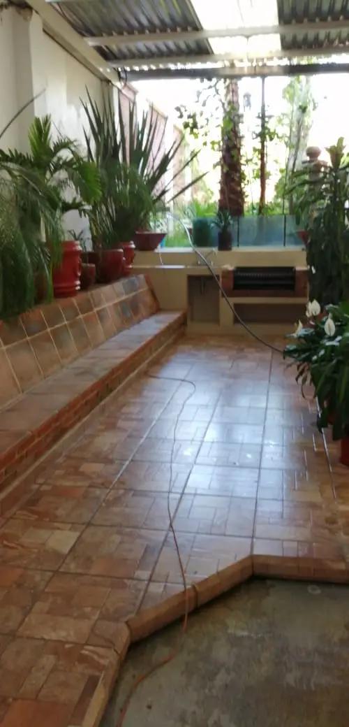 secondary property images 0