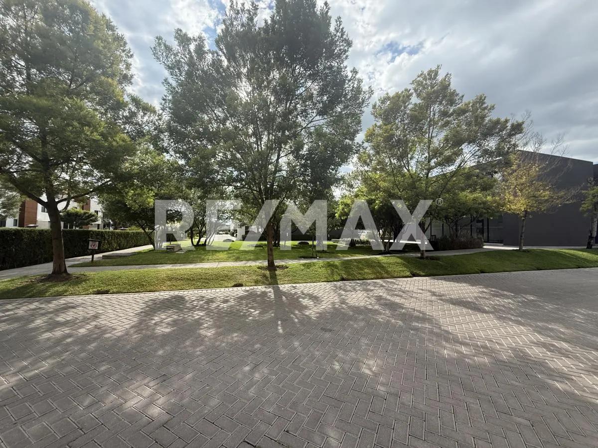 secondary property images 0