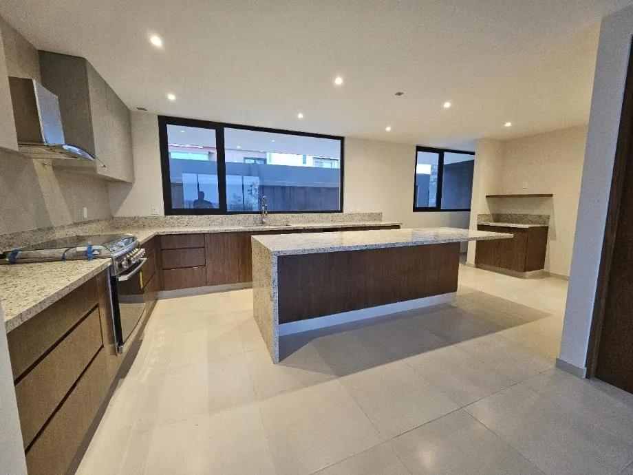 secondary property images 1