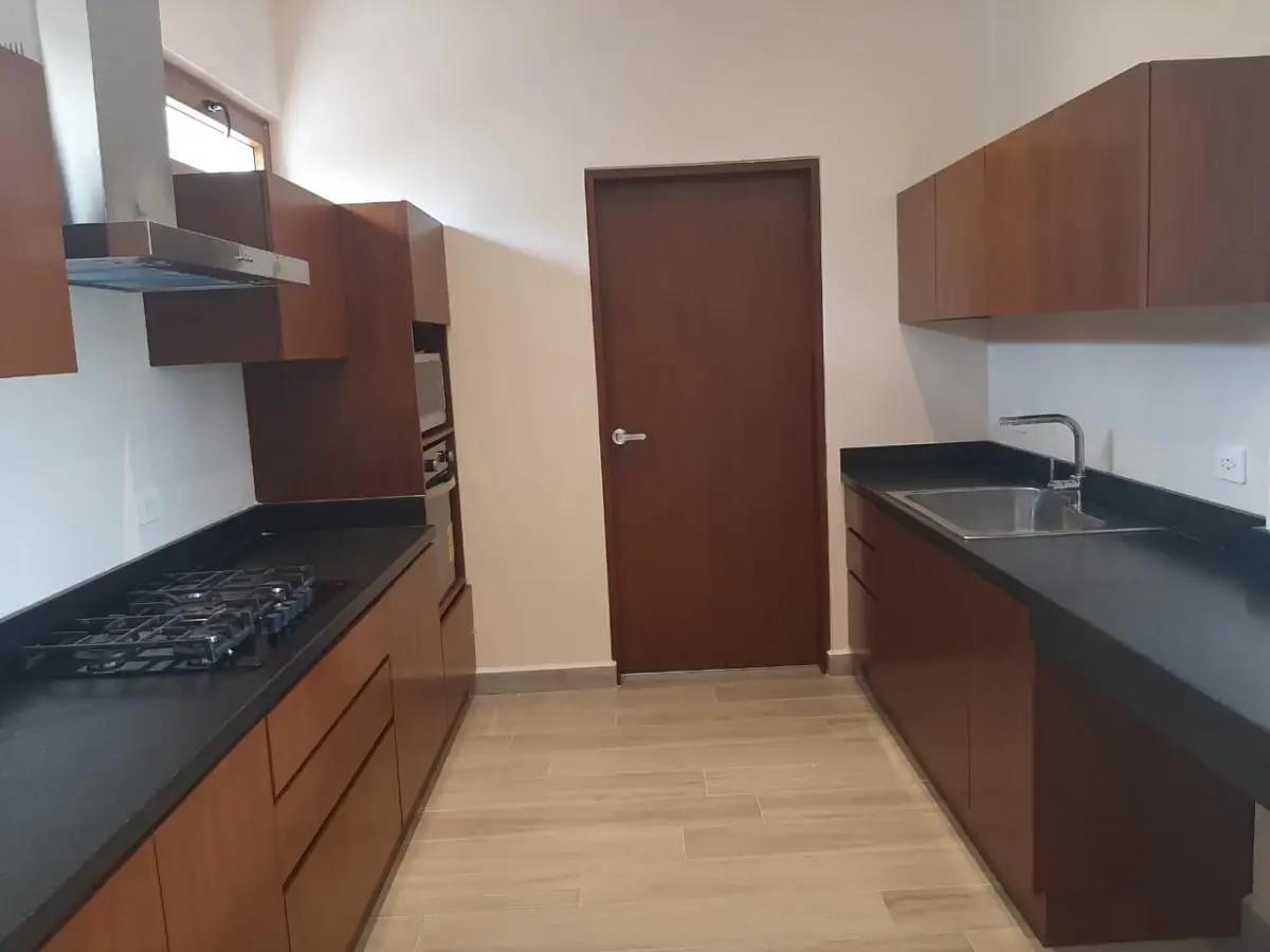 secondary property images 2