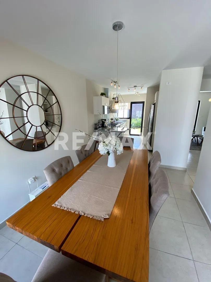 secondary property images 0