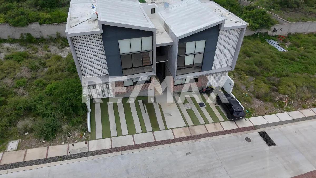 secondary property images 0