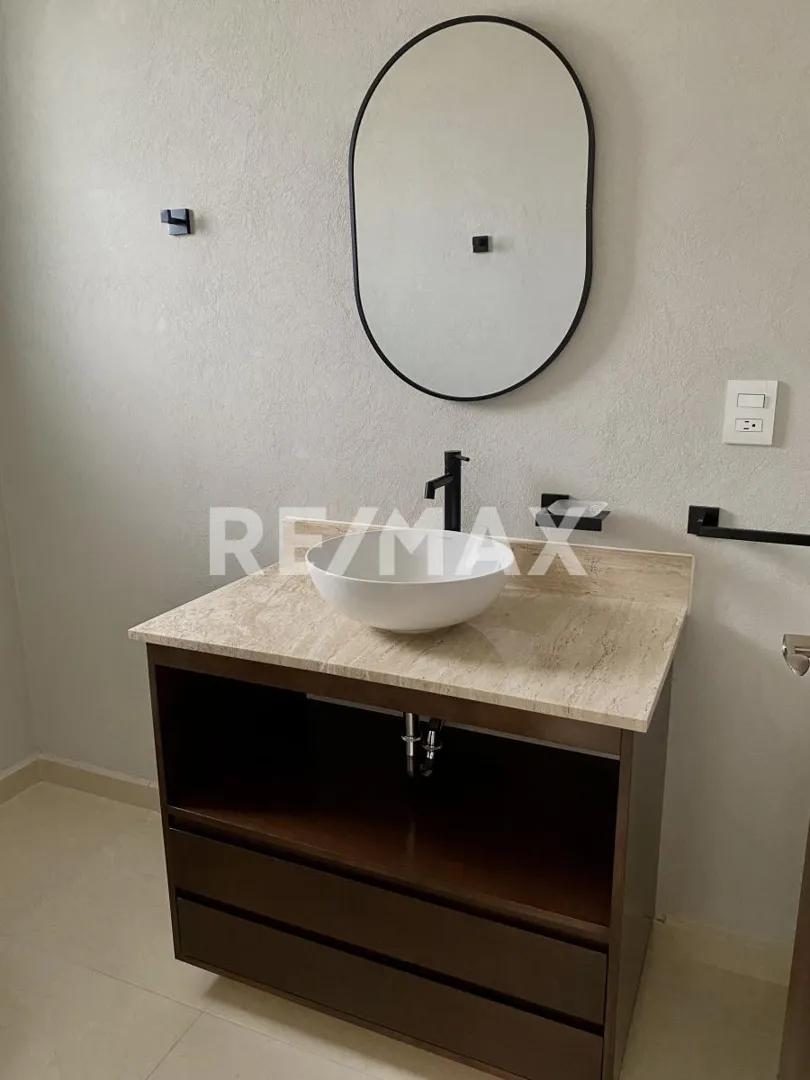 secondary property images 0