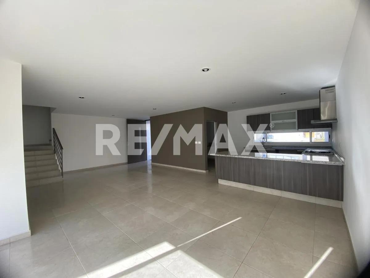 secondary property images 0