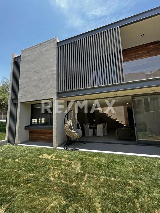 secondary property images 0