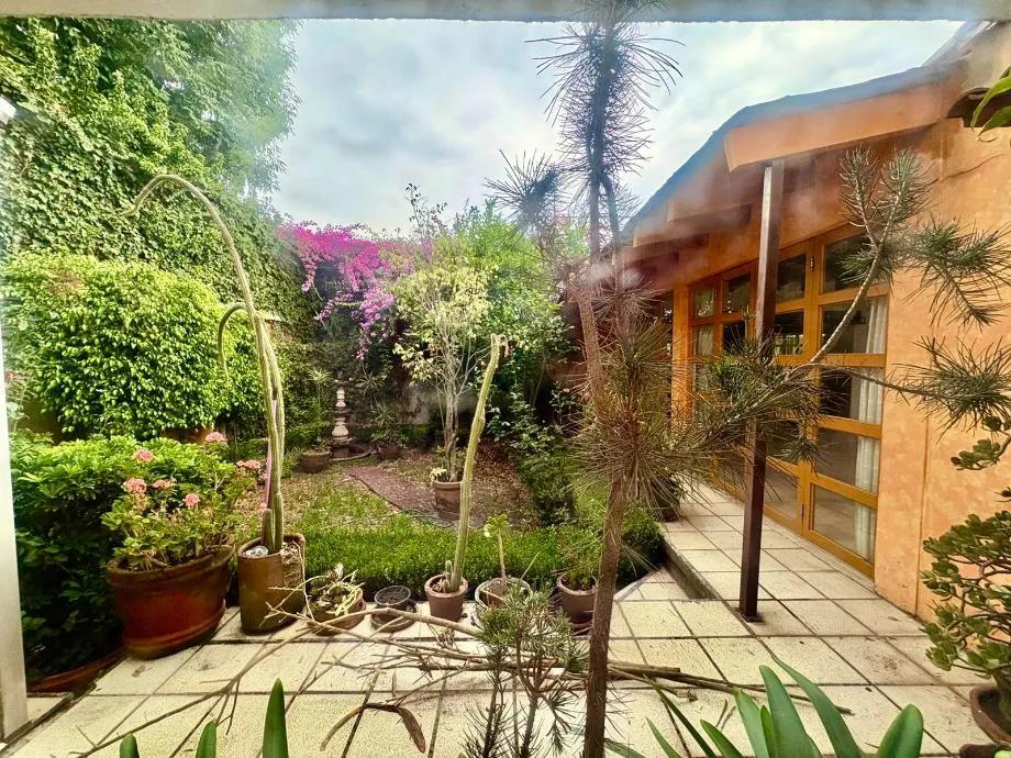 secondary property images 0