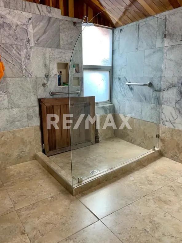 secondary property images 2