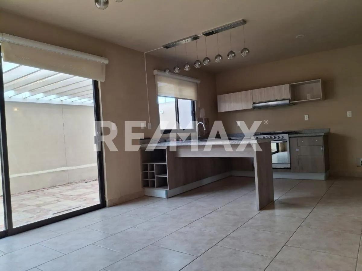 secondary property images 0