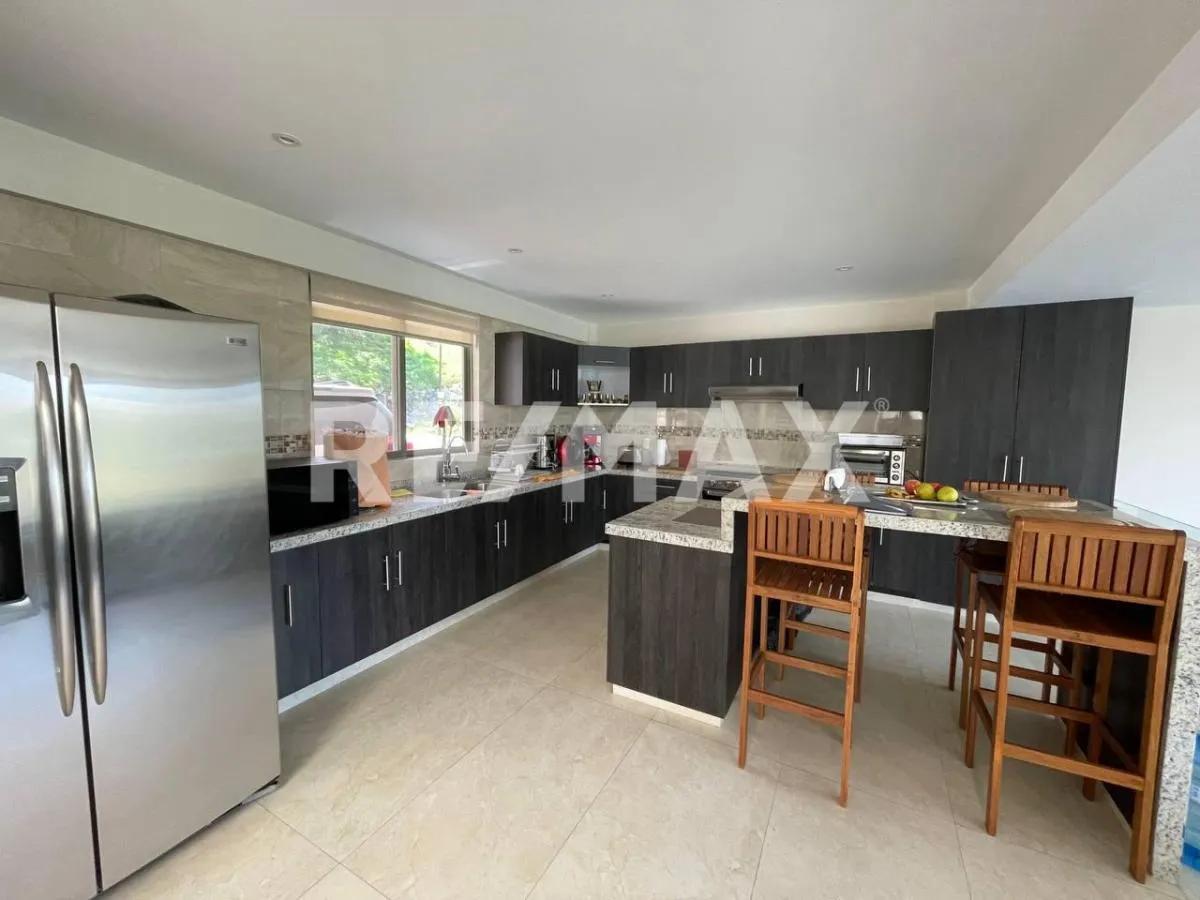 secondary property images 0