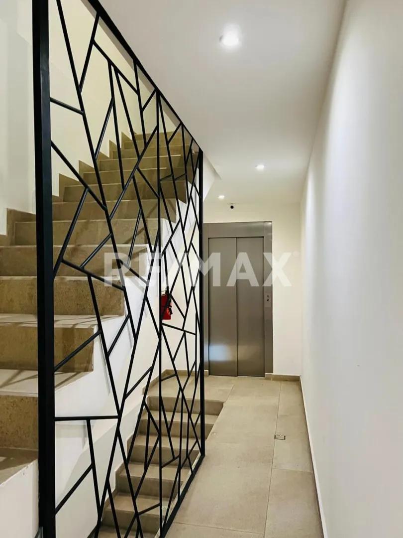 secondary property images 0