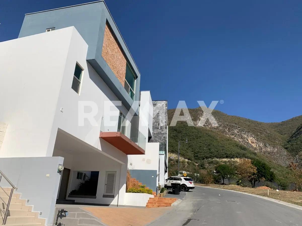 secondary property images 0