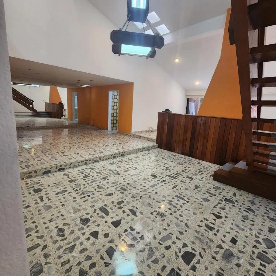 secondary property images 0