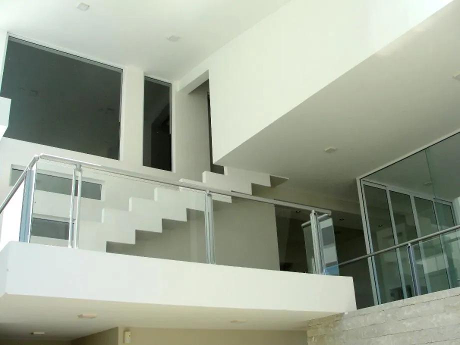 secondary property images 0