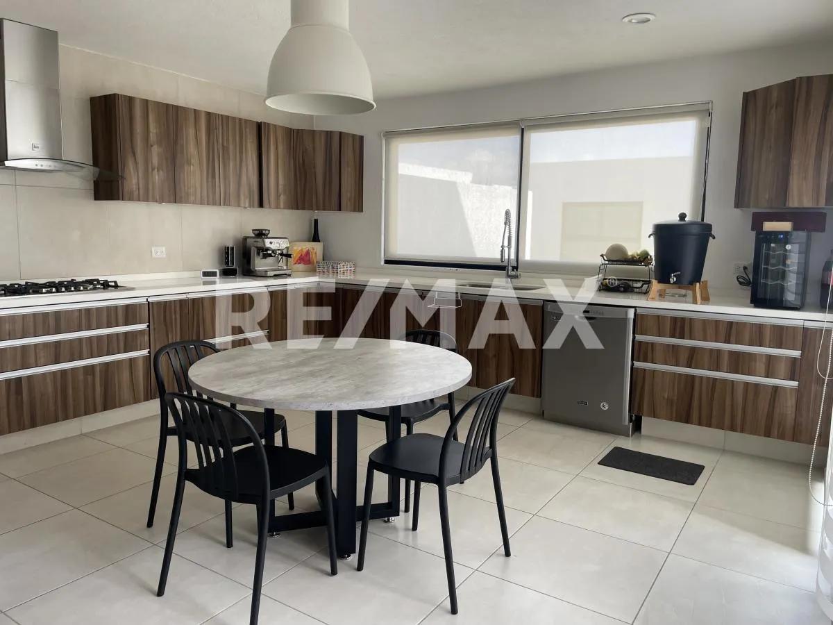 secondary property images 0