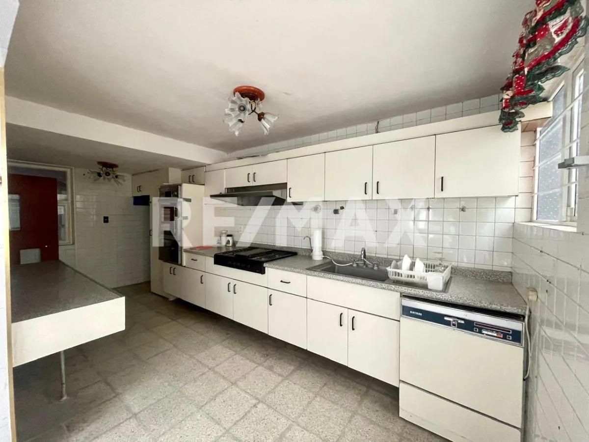 secondary property images 0