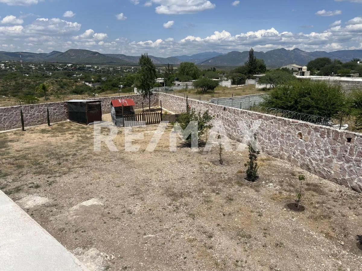 secondary property images 3