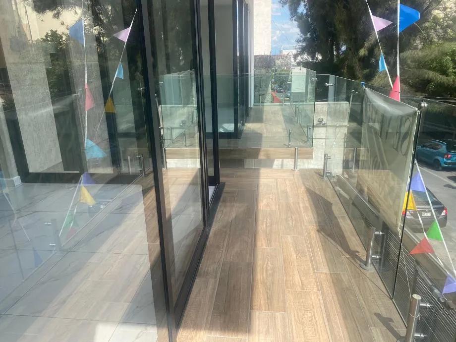 secondary property images 0