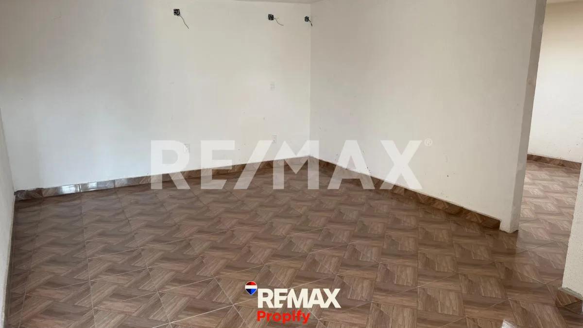 secondary property images 0