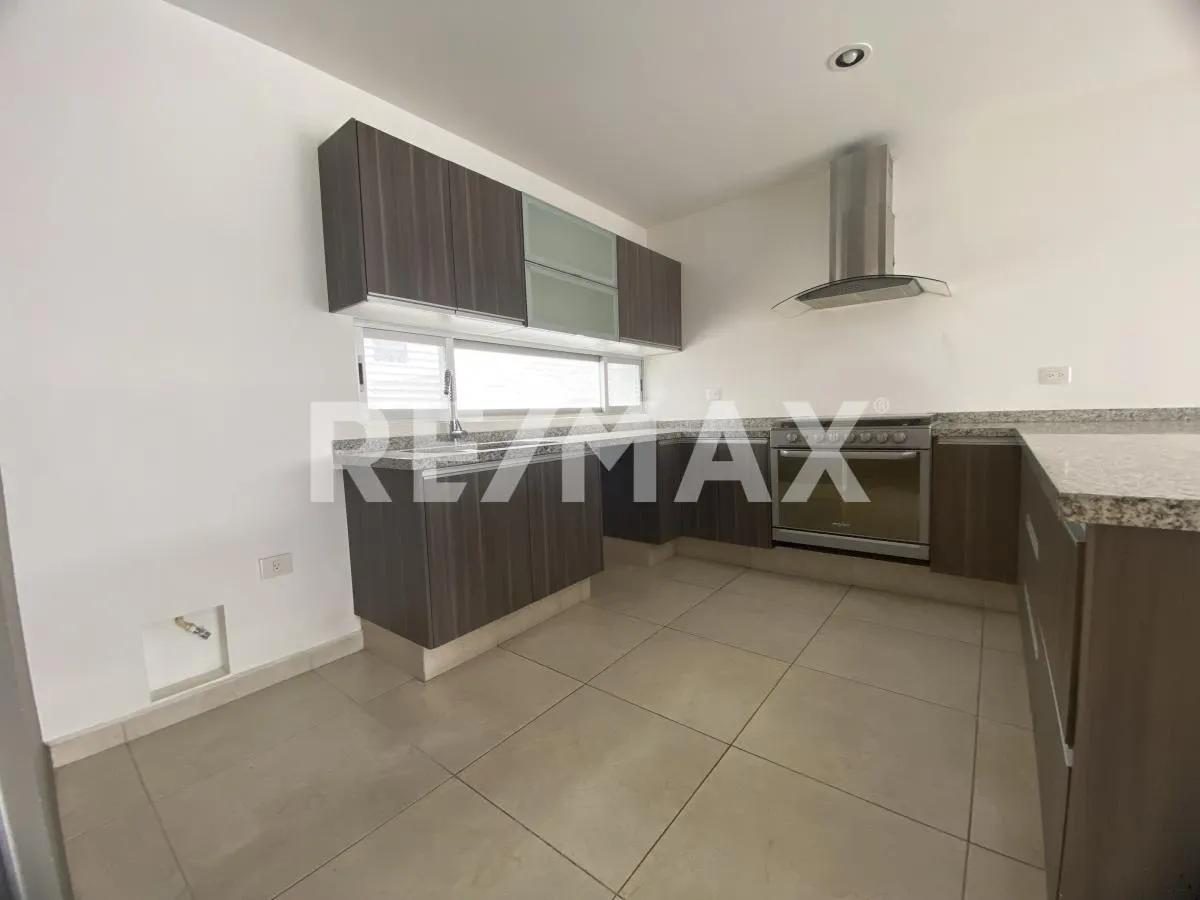 secondary property images 2