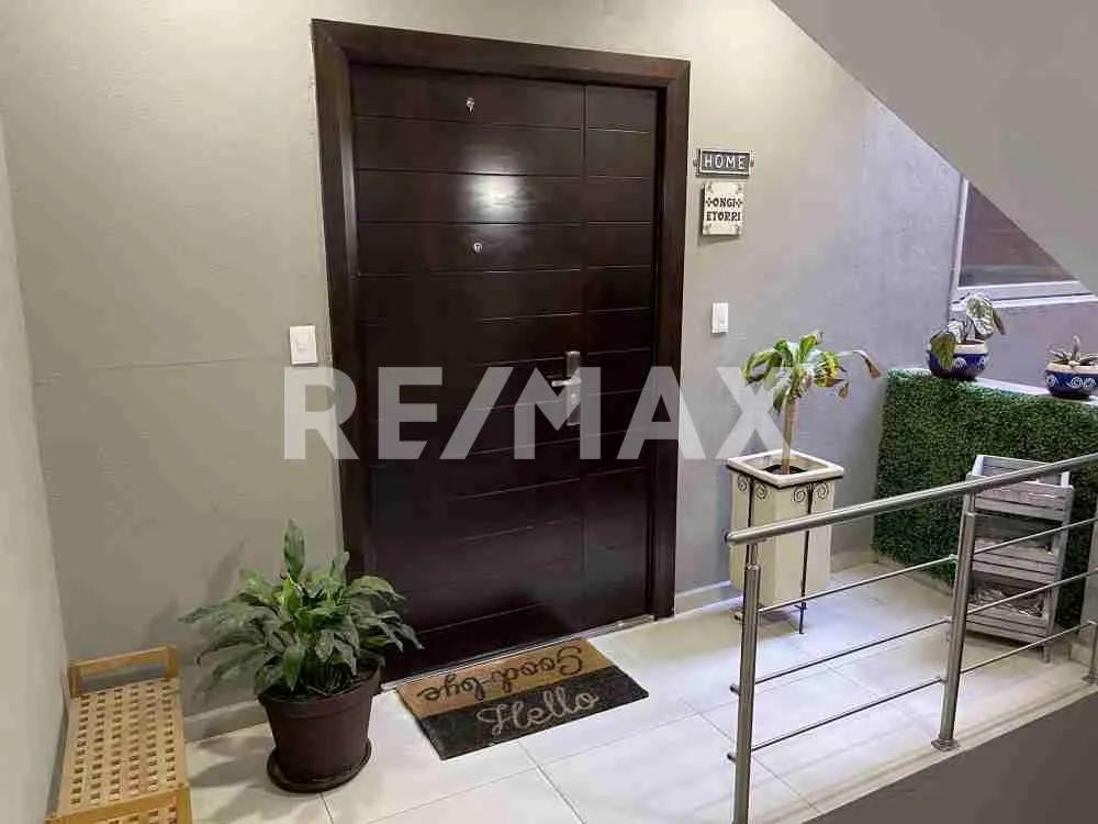 secondary property images 0