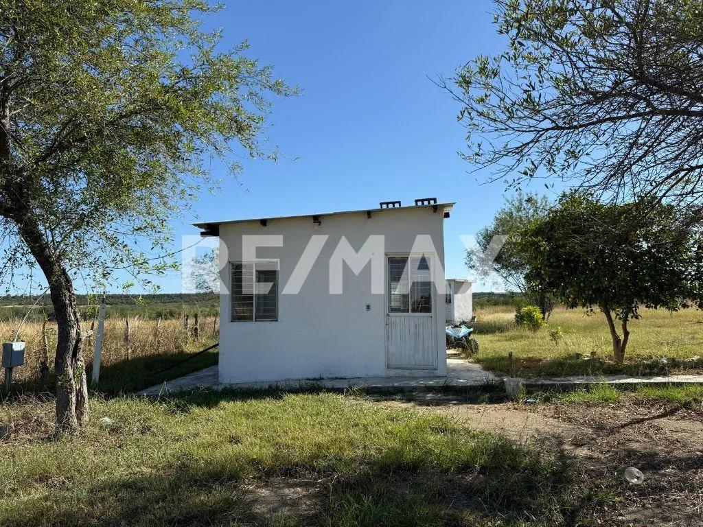 secondary property images 3