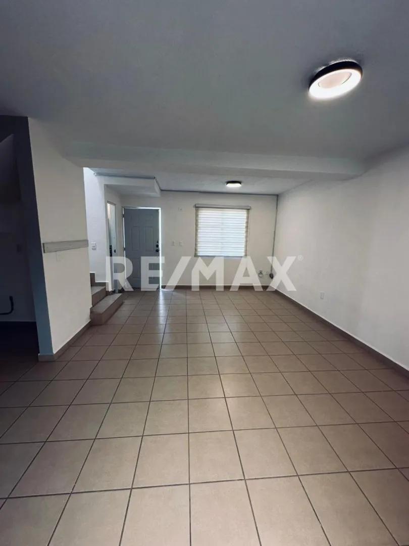 secondary property images 0