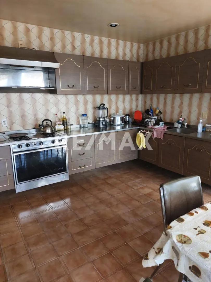 secondary property images 3