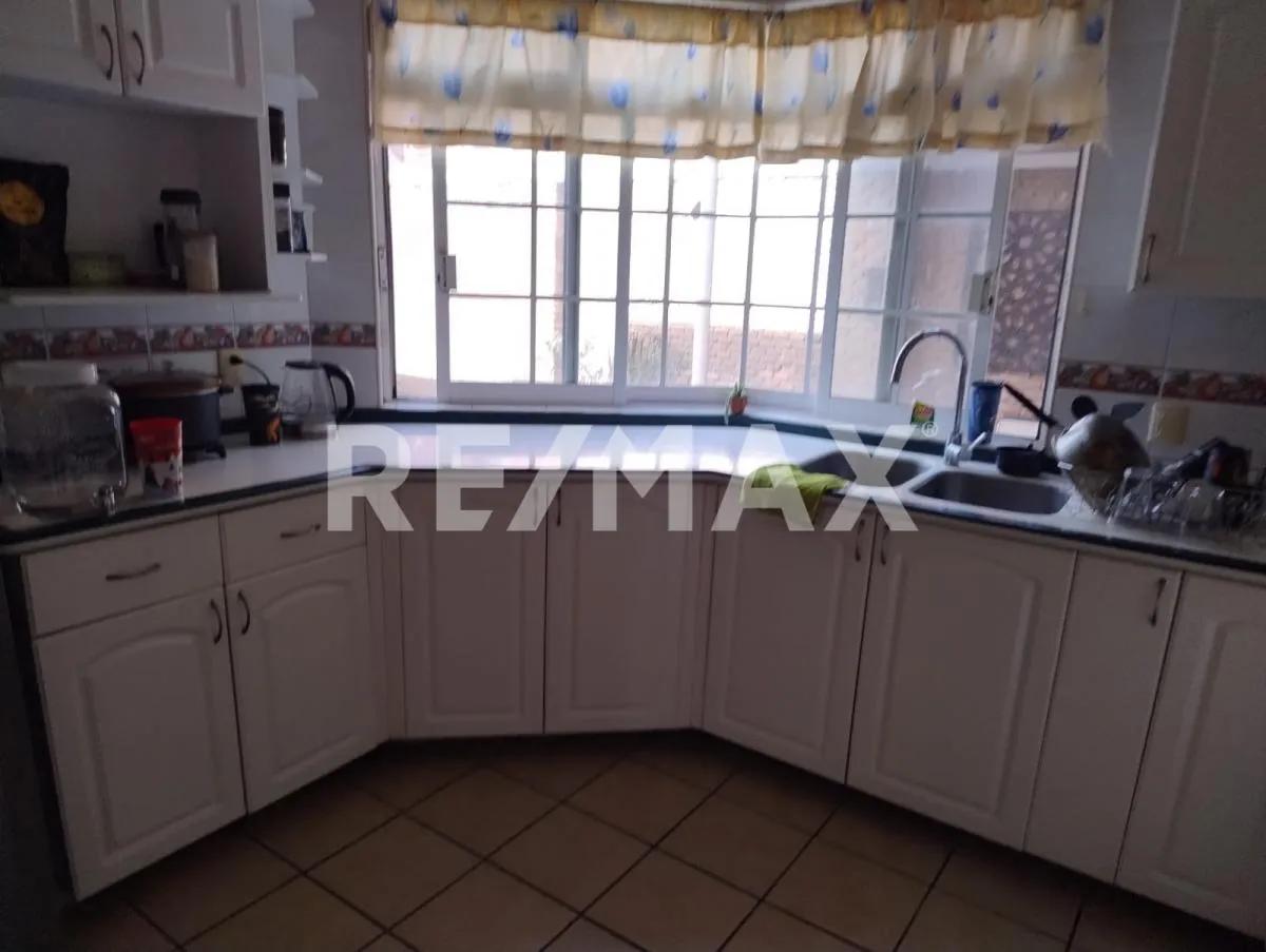 secondary property images 0