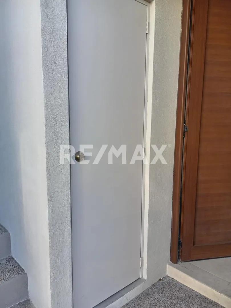 secondary property images 0