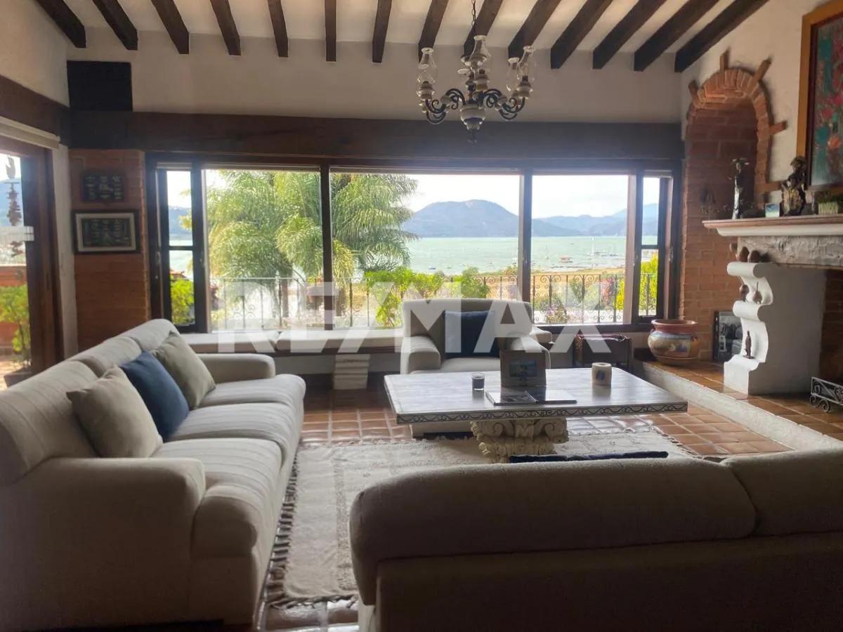 secondary property images 2