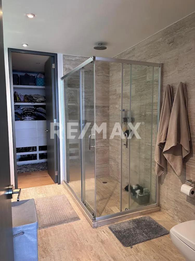 secondary property images 0