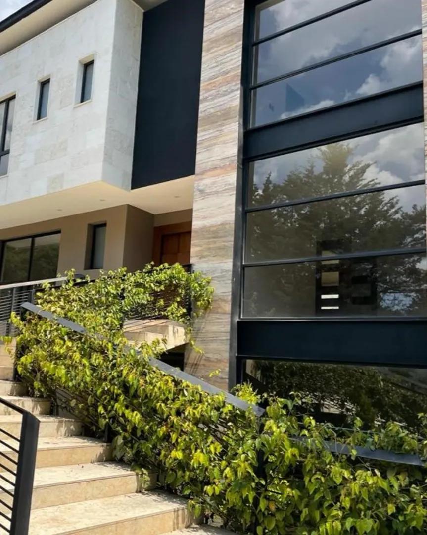 secondary property images 0