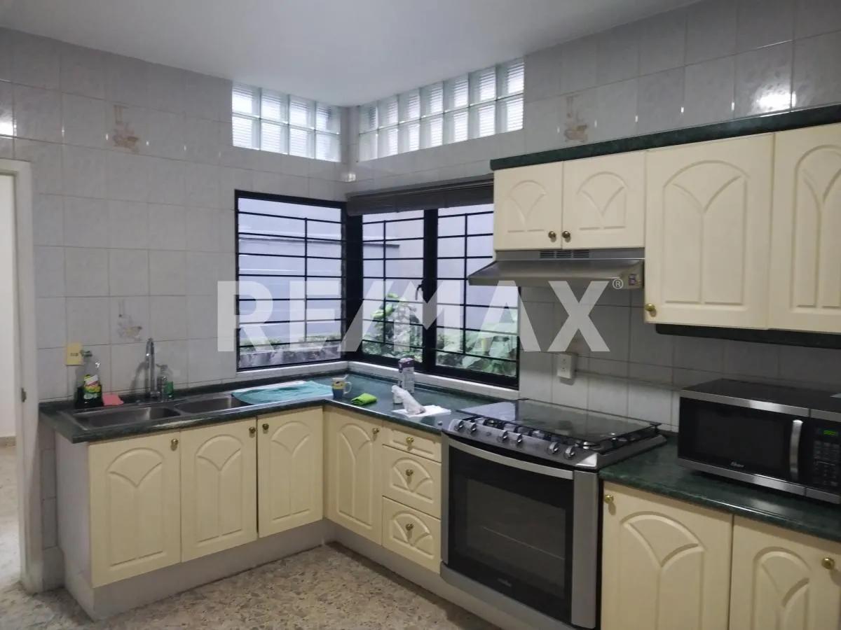 secondary property images 3