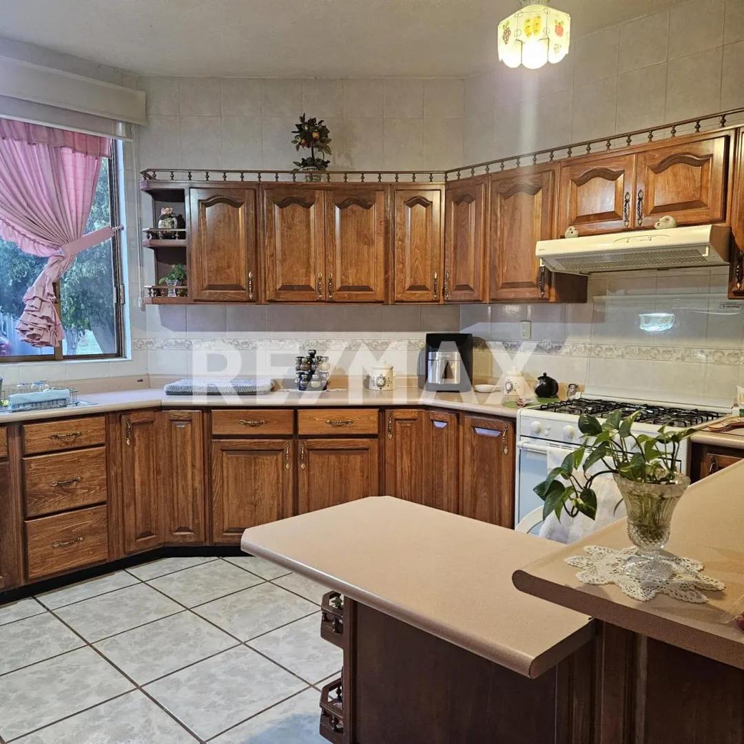 secondary property images 2