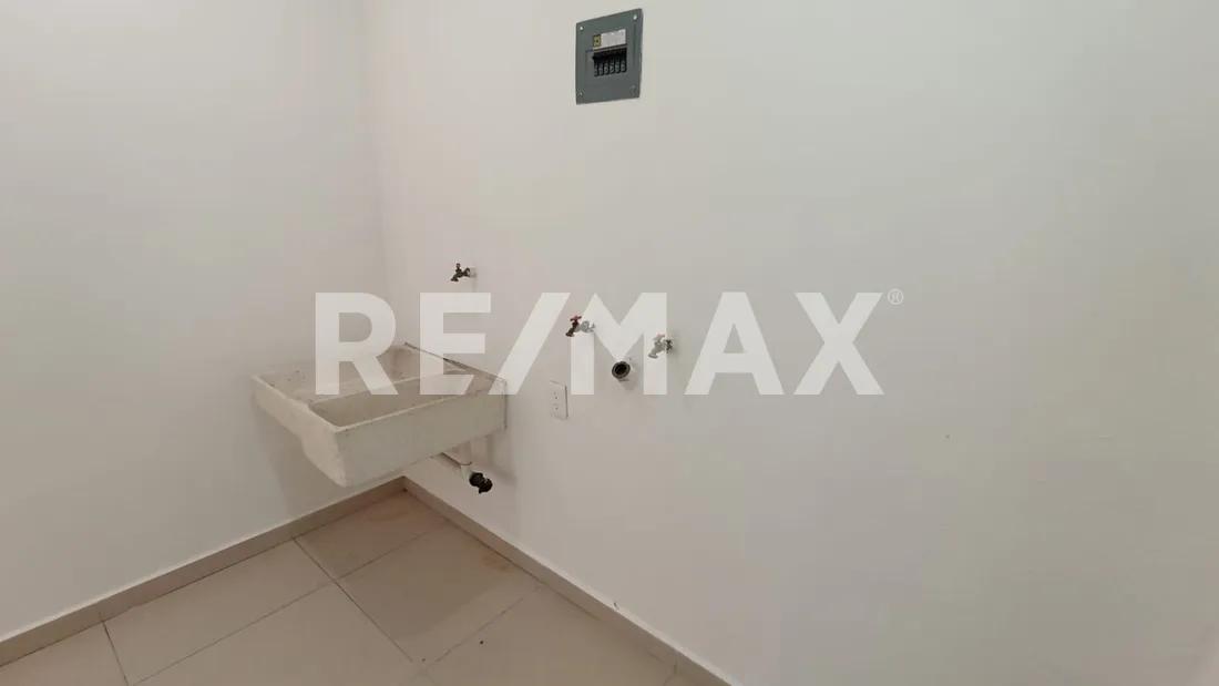 secondary property images 2