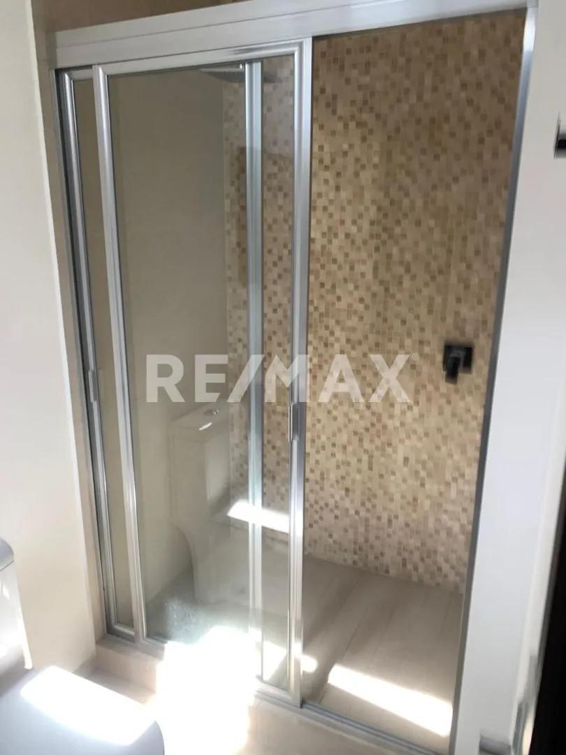 secondary property images 3