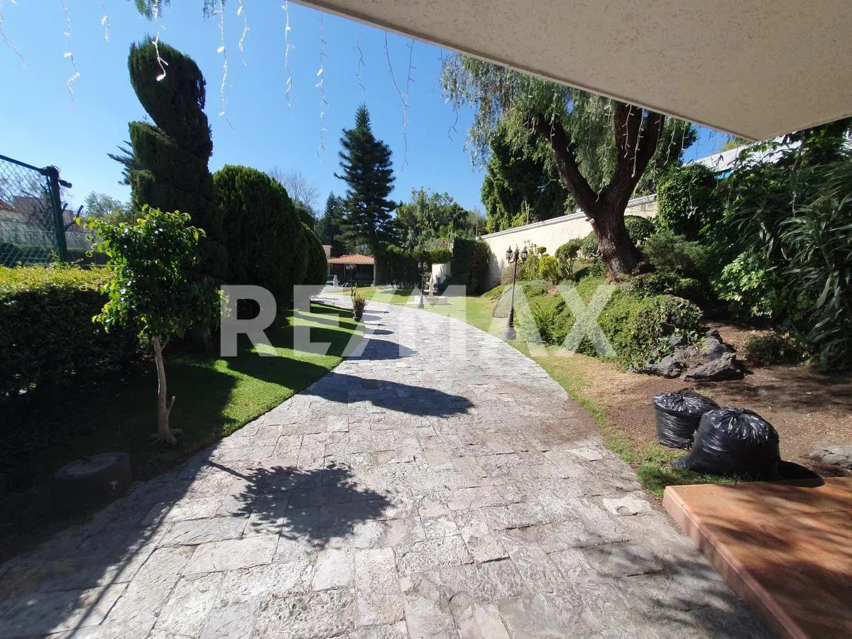 secondary property images 0