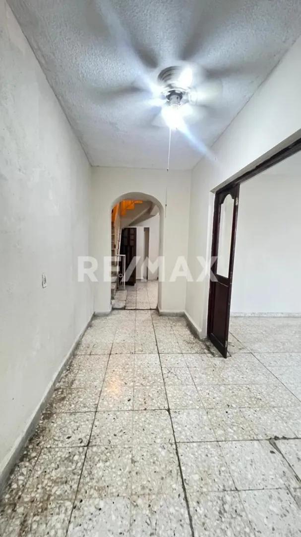 secondary property images 0