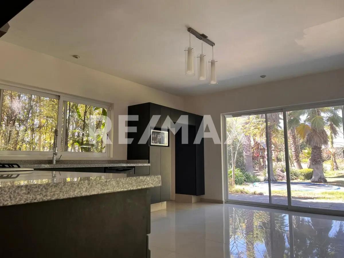 secondary property images 2