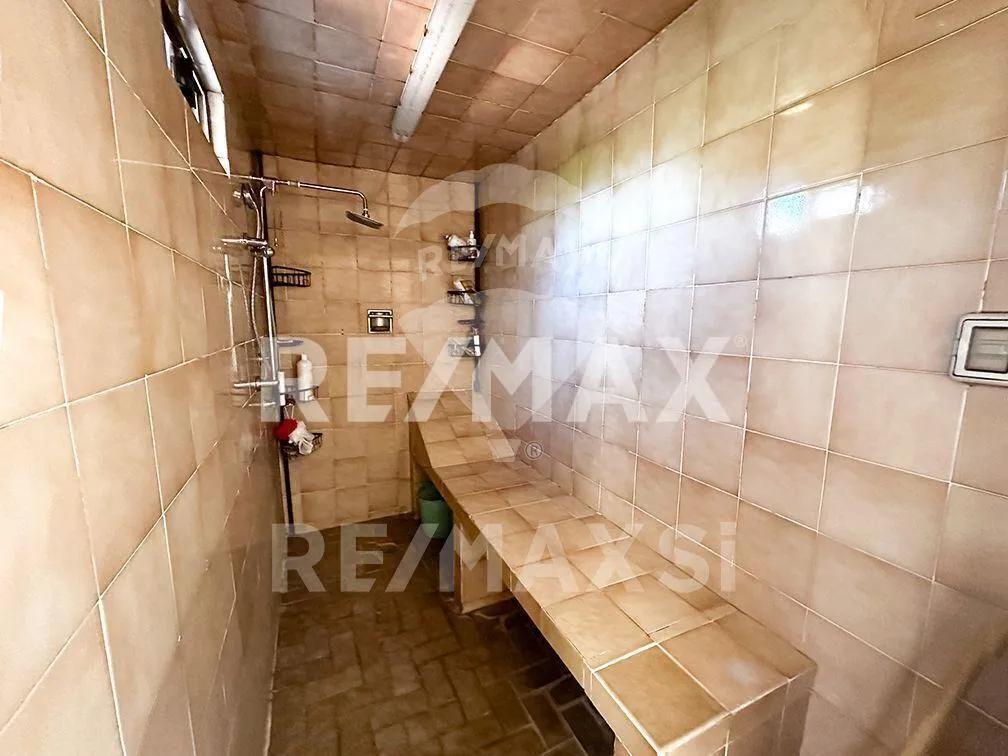 secondary property images 3