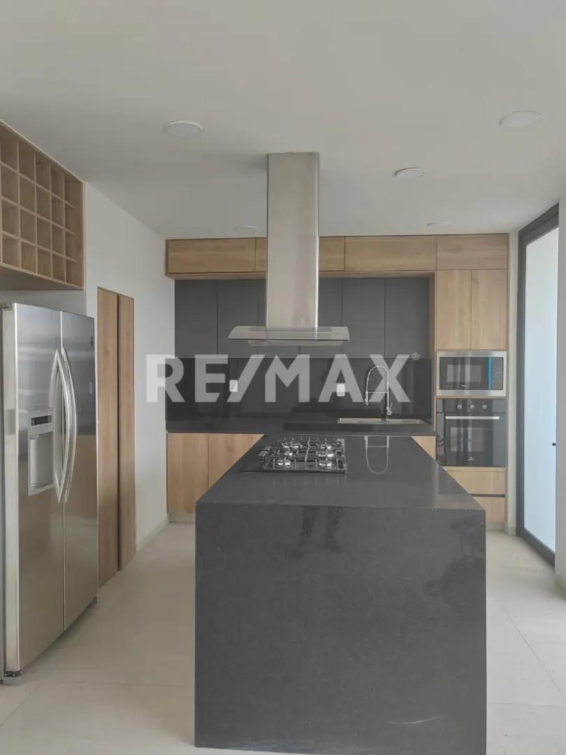 secondary property images 2