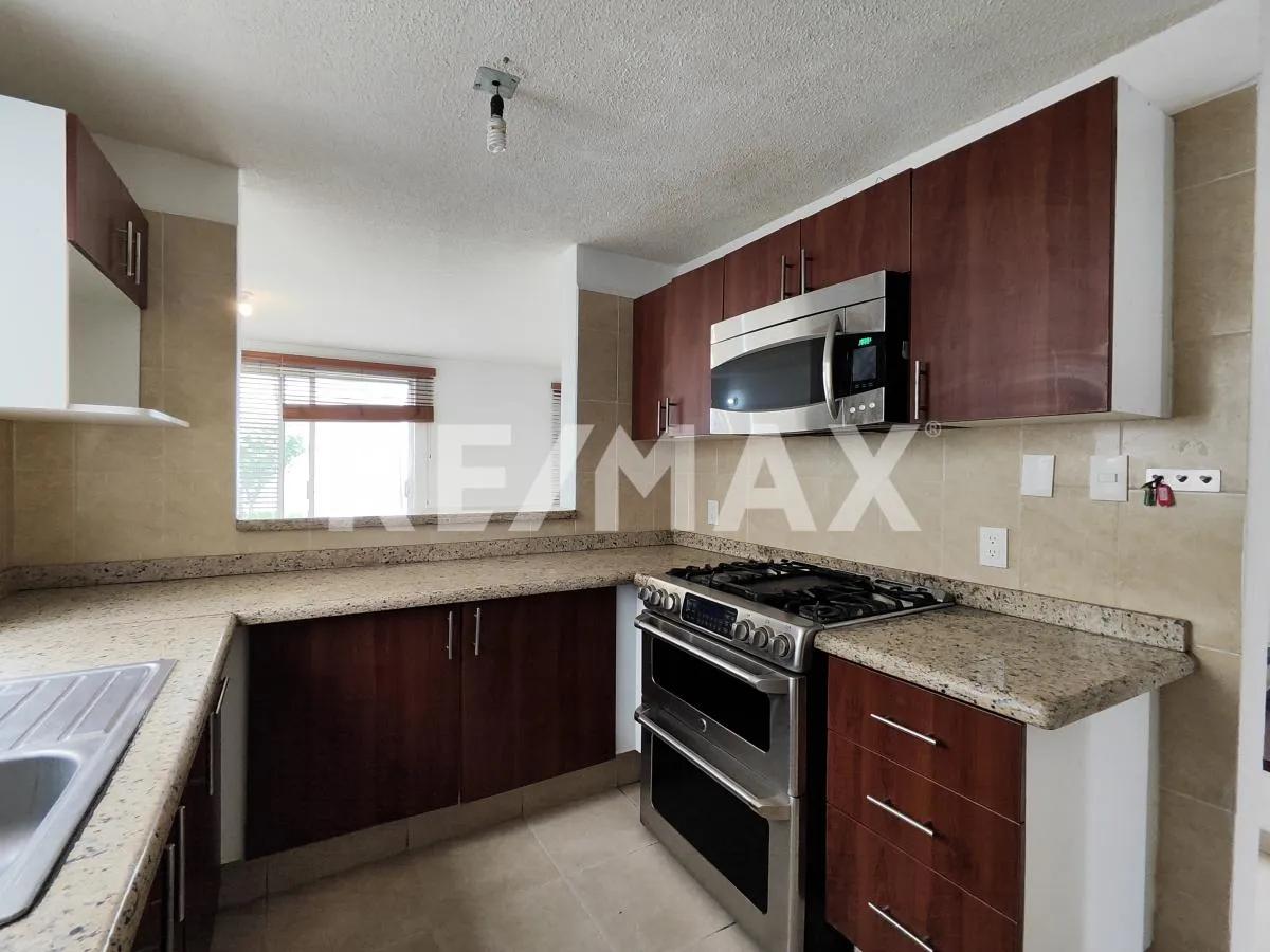 secondary property images 0