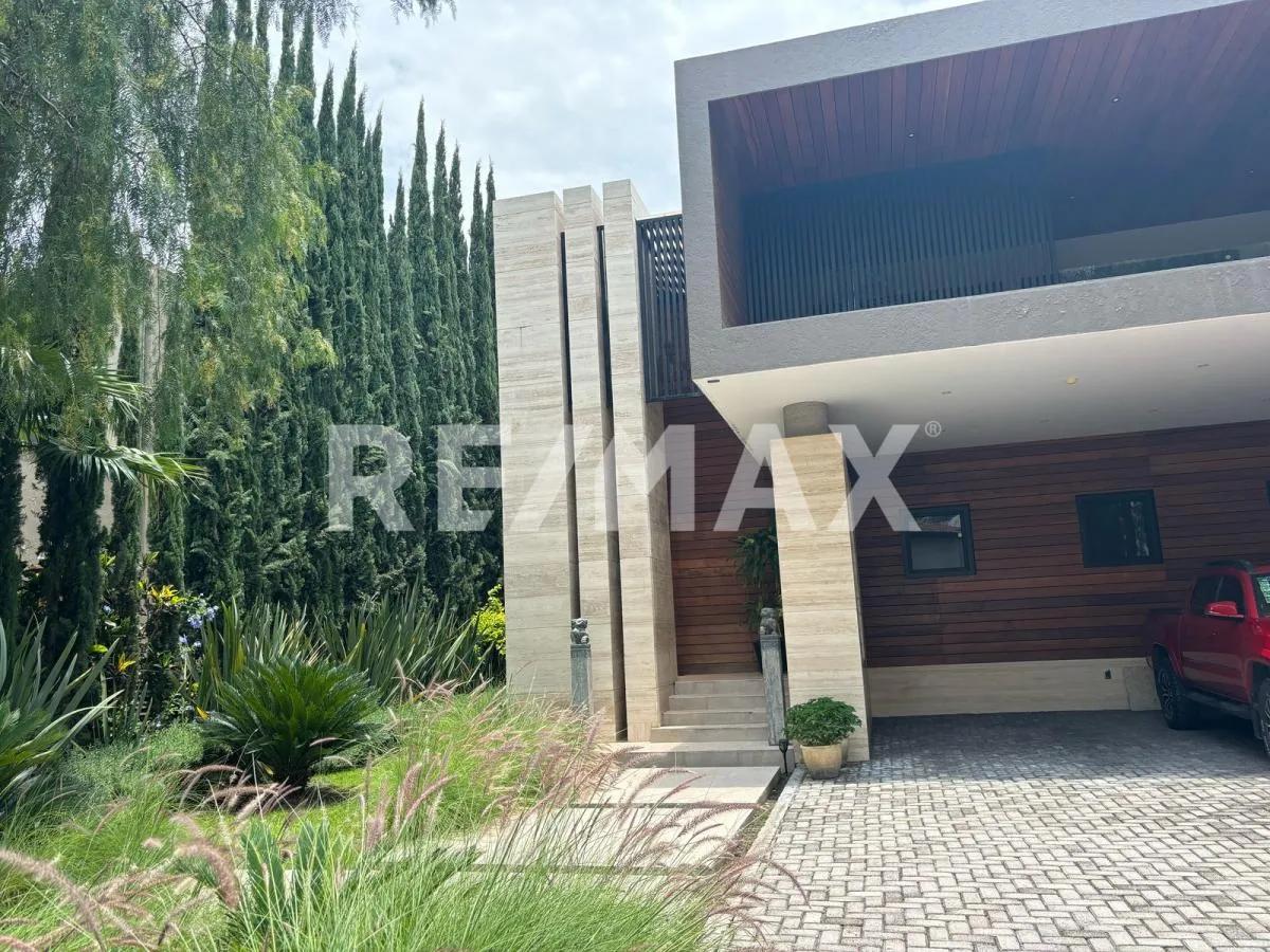 secondary property images 0