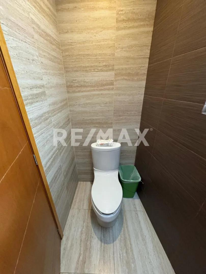 secondary property images 0