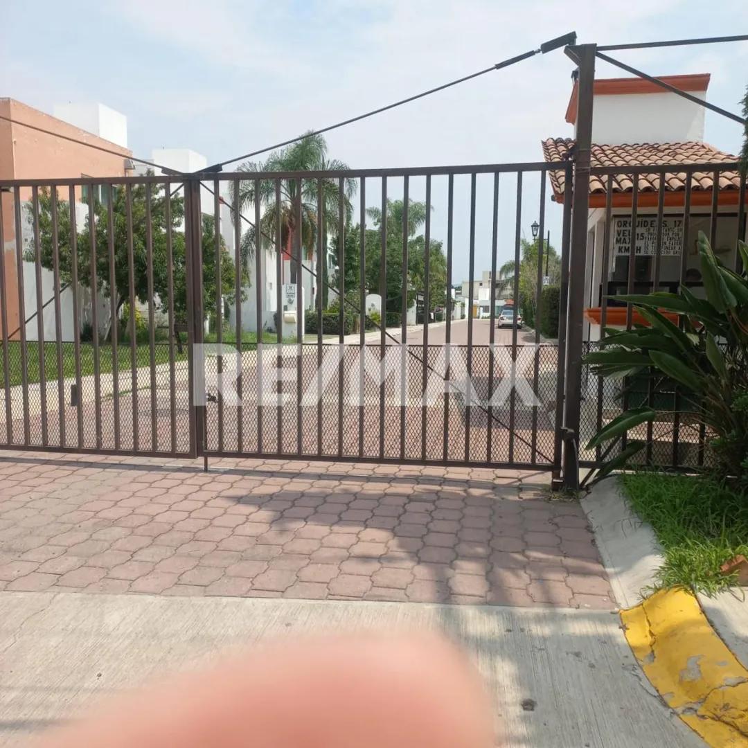 secondary property images 0