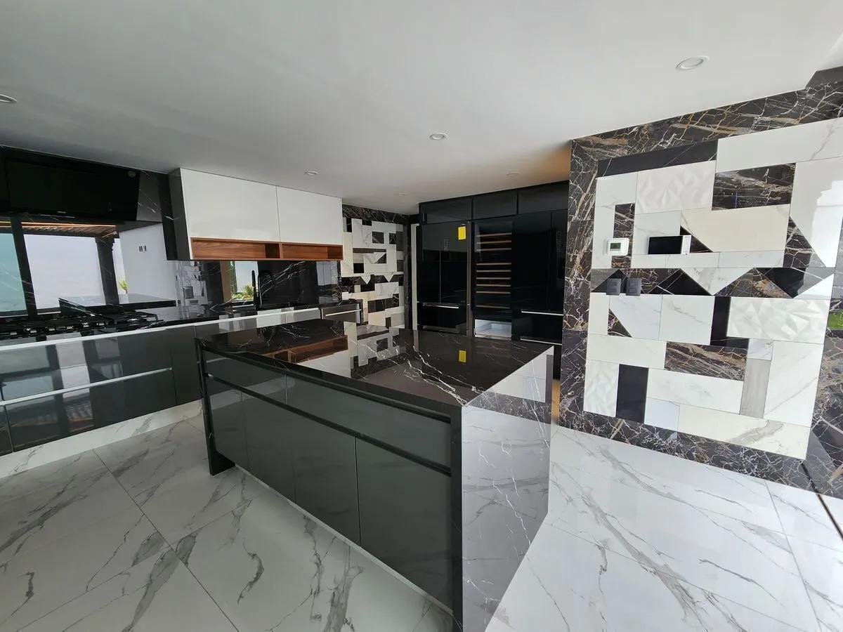 secondary property images 0