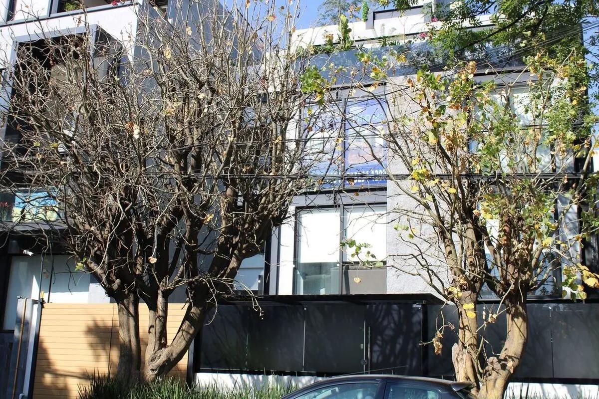 secondary property images 0