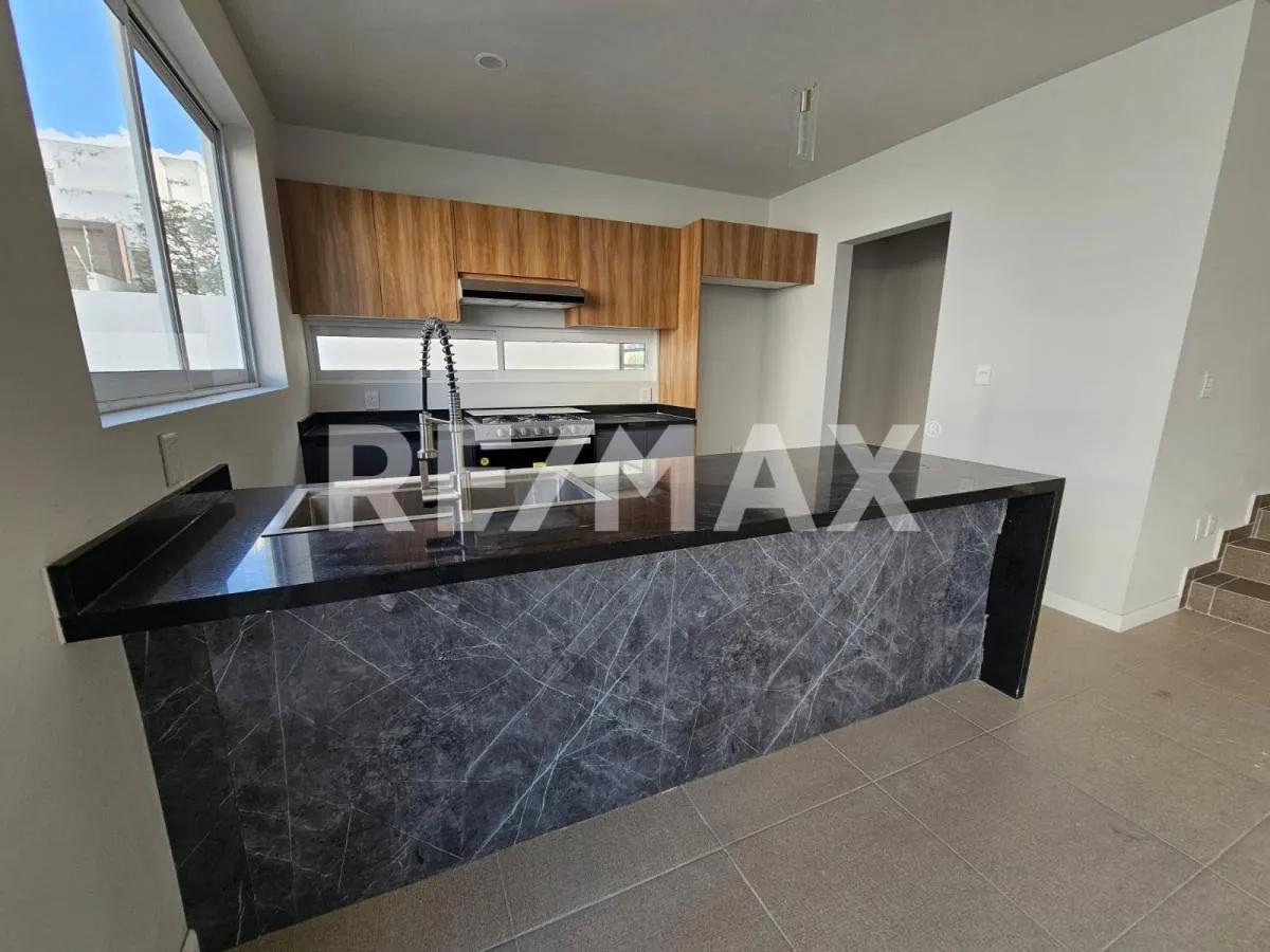 secondary property images 0